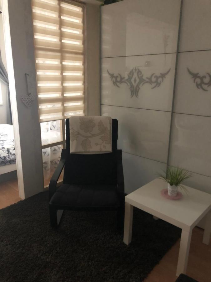Terrace Apartment S 1 Spalnou Sofia-Parking & Wifi ブラチスラヴァ エクステリア 写真