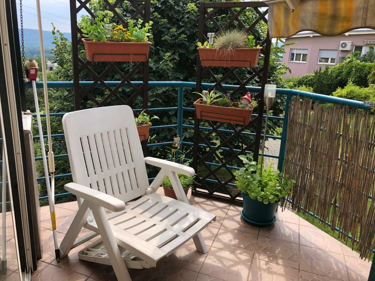 Terrace Apartment S 1 Spalnou Sofia-Parking & Wifi ブラチスラヴァ エクステリア 写真