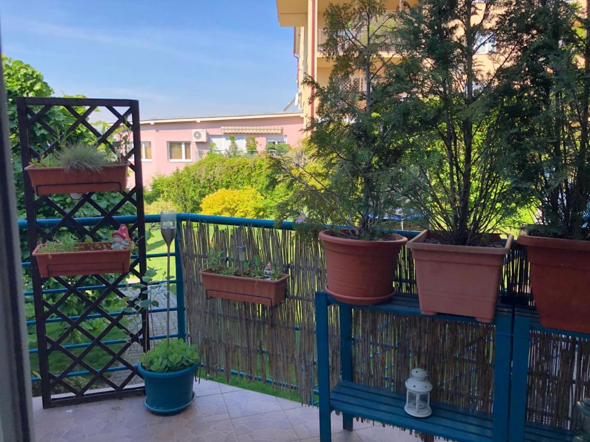 Terrace Apartment S 1 Spalnou Sofia-Parking & Wifi ブラチスラヴァ エクステリア 写真